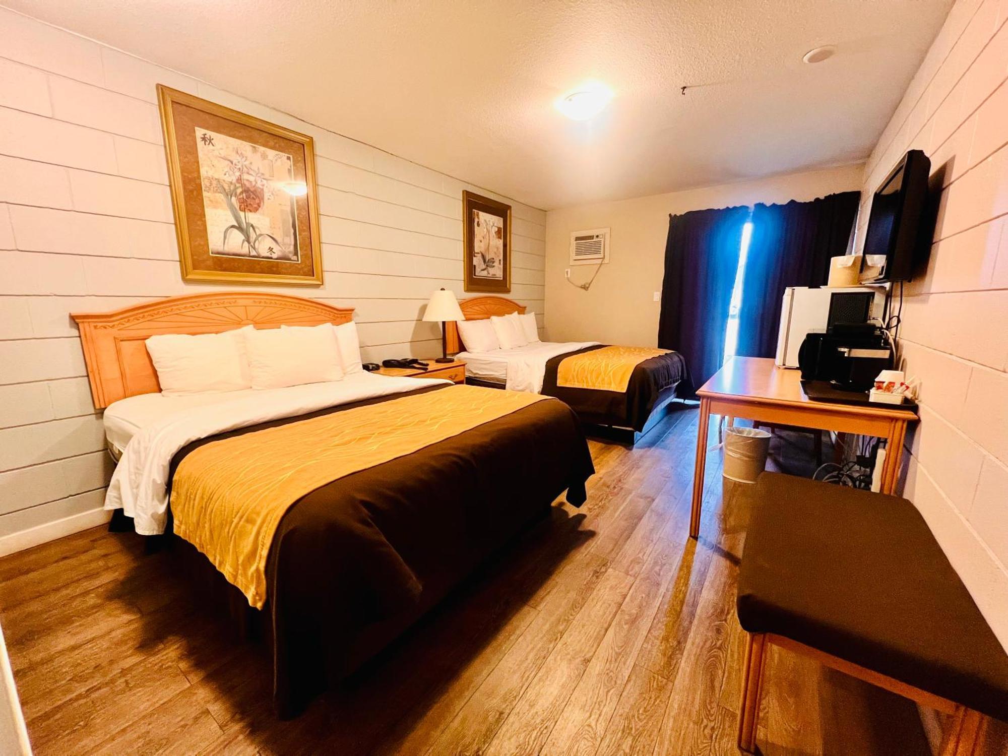 Armstrong Inn Екстериор снимка