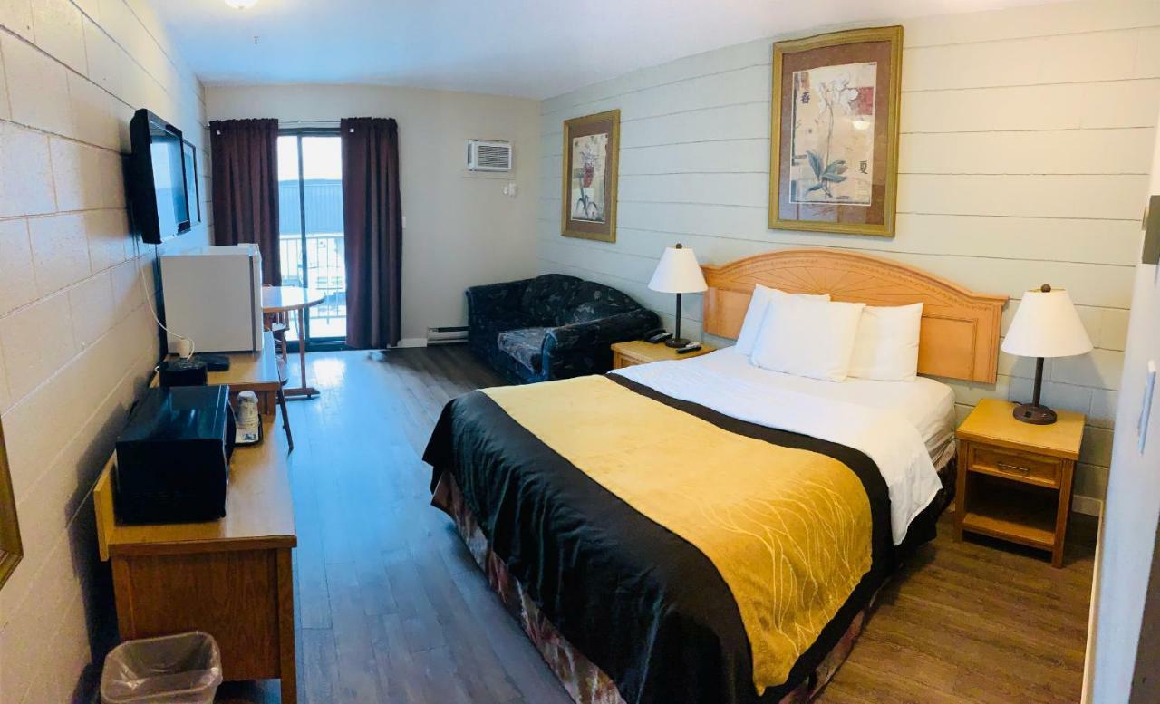 Armstrong Inn Екстериор снимка